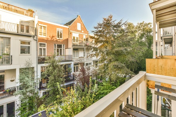 Medium property photo - Van Eeghenstraat 20-1, 1071 GG Amsterdam